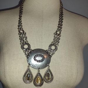 Chico's NWT Neclace